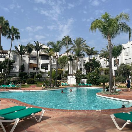 Apartment Costalita, Direct Beach Access, Ground Floor, Salt Water Pool Estepona Exterior foto