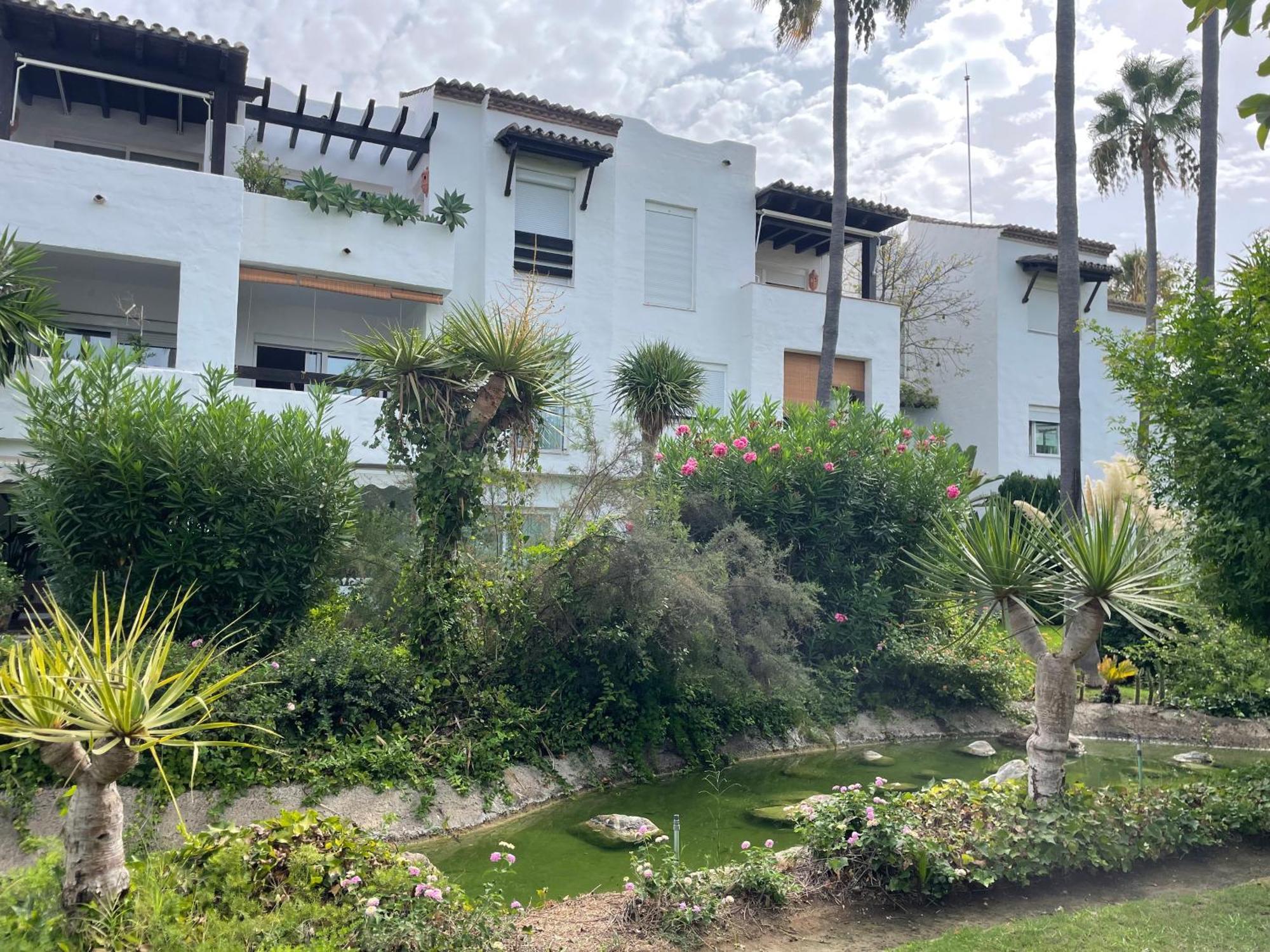 Apartment Costalita, Direct Beach Access, Ground Floor, Salt Water Pool Estepona Exterior foto