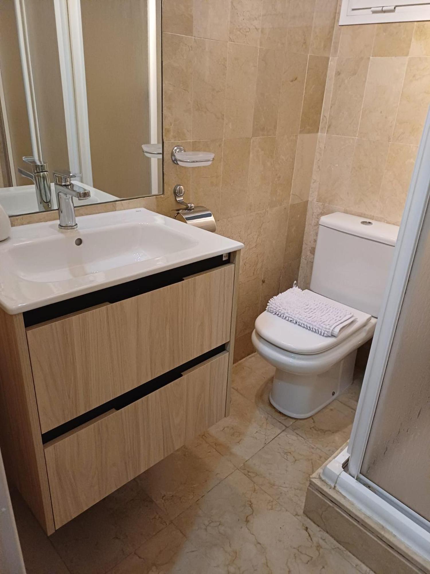 Apartment Costalita, Direct Beach Access, Ground Floor, Salt Water Pool Estepona Exterior foto